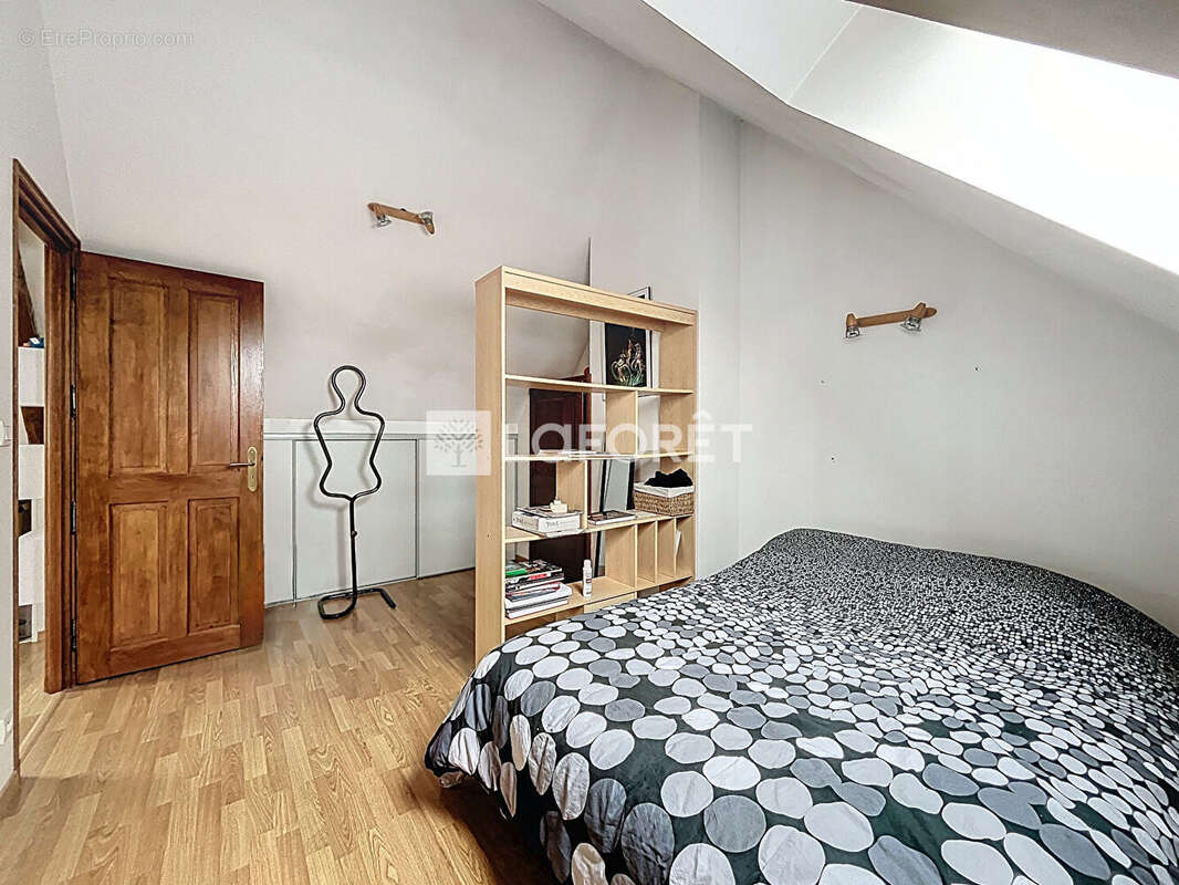 Maison à COURCELLES-SUR-SEINE