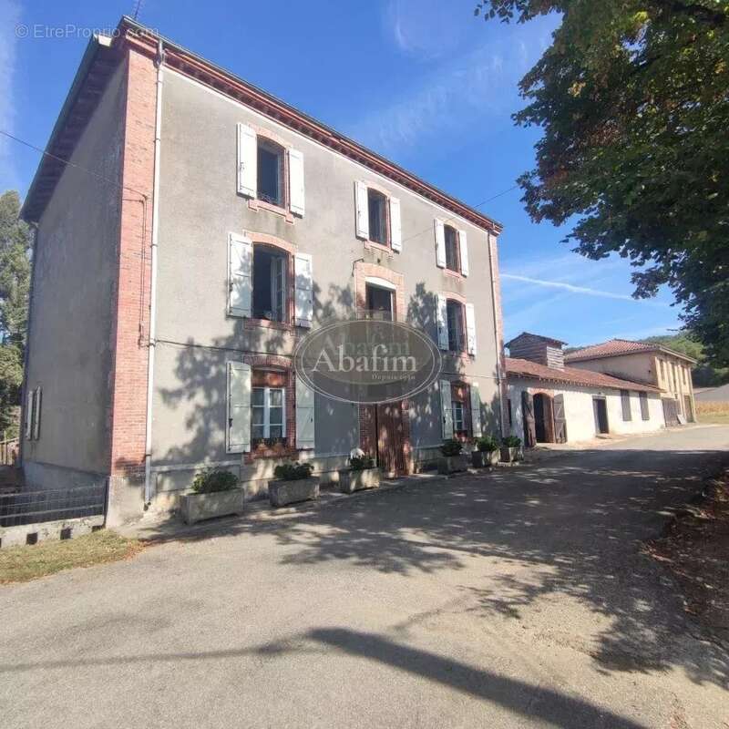 Maison à SAINT-PE-DELBOSC