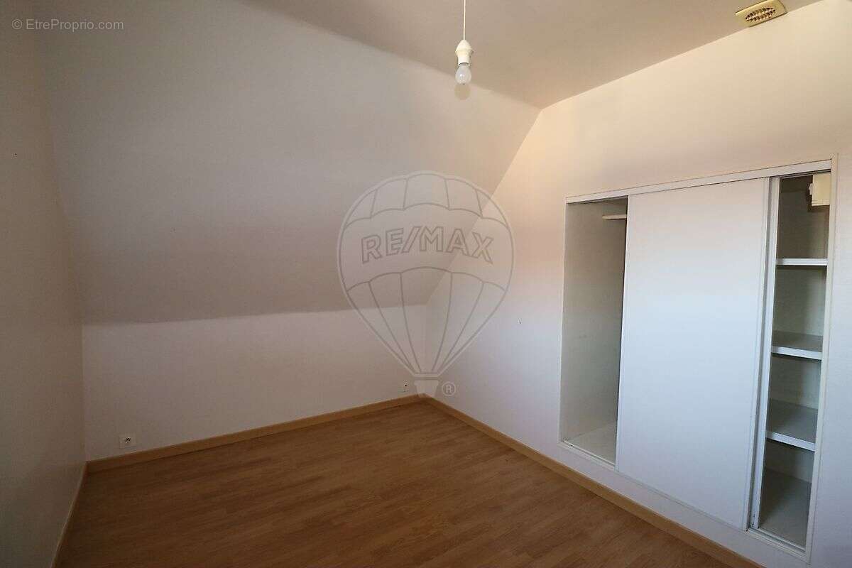 Maison à CHARENTENAY