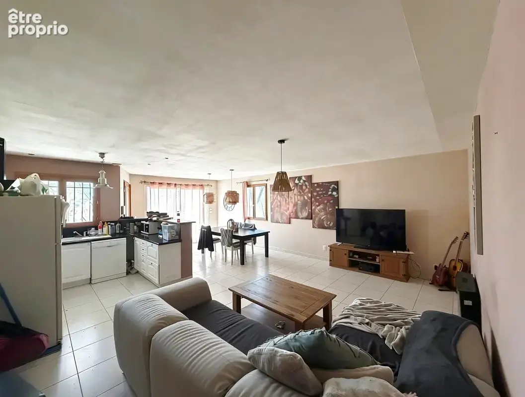 À Salles d'Aude, maison plain-pied de type 4 - photo 2