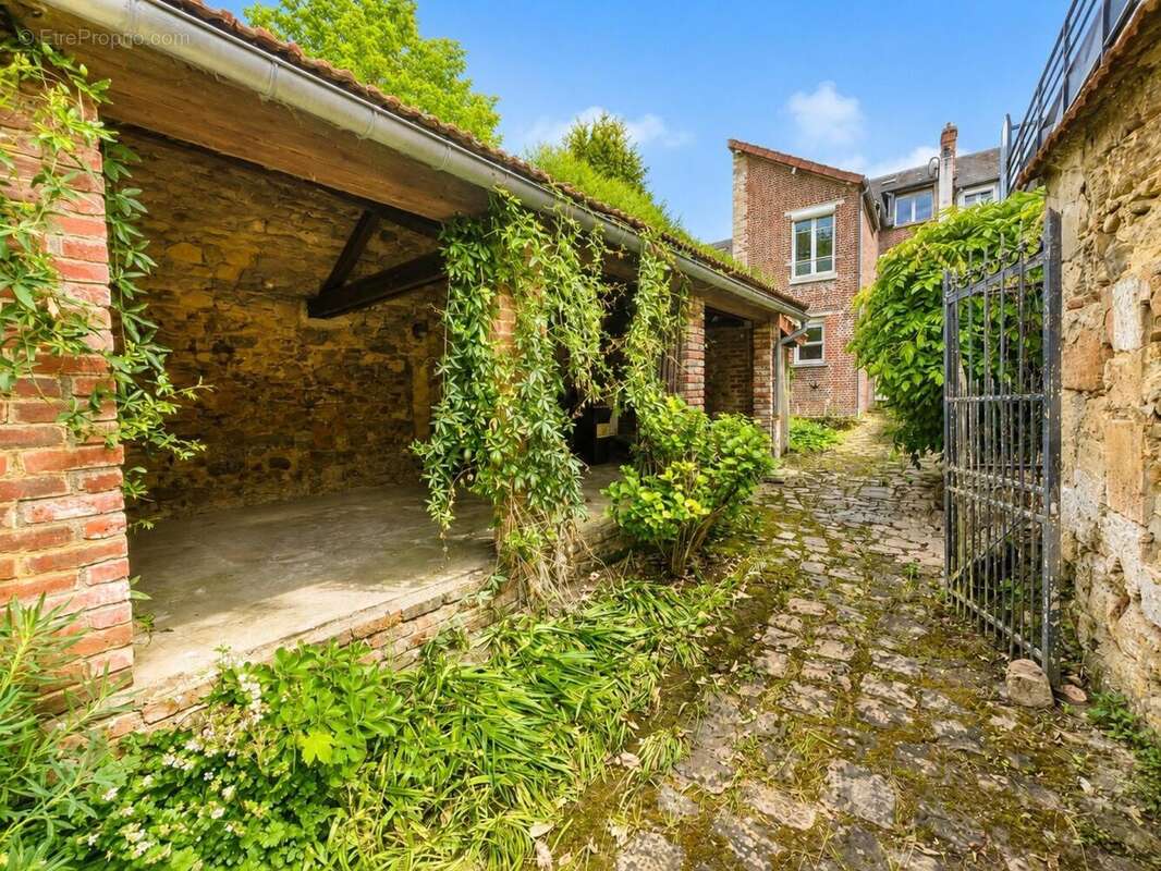Photo 5 - Maison à VILLERS-COTTERETS