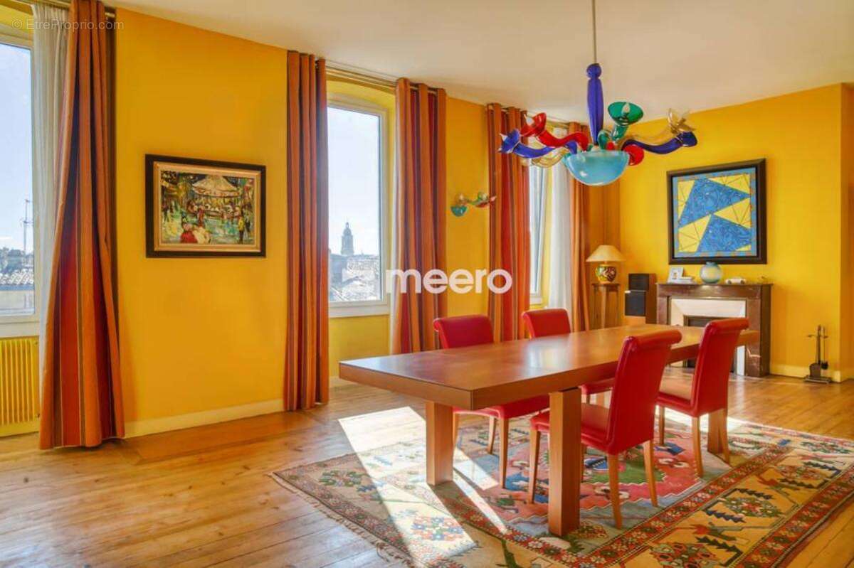 Appartement à BORDEAUX