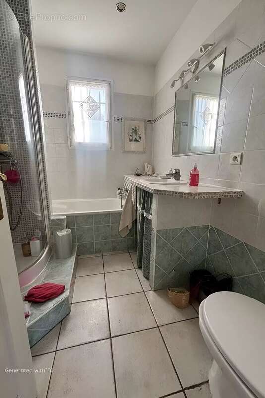 Maison à TOURRETTES