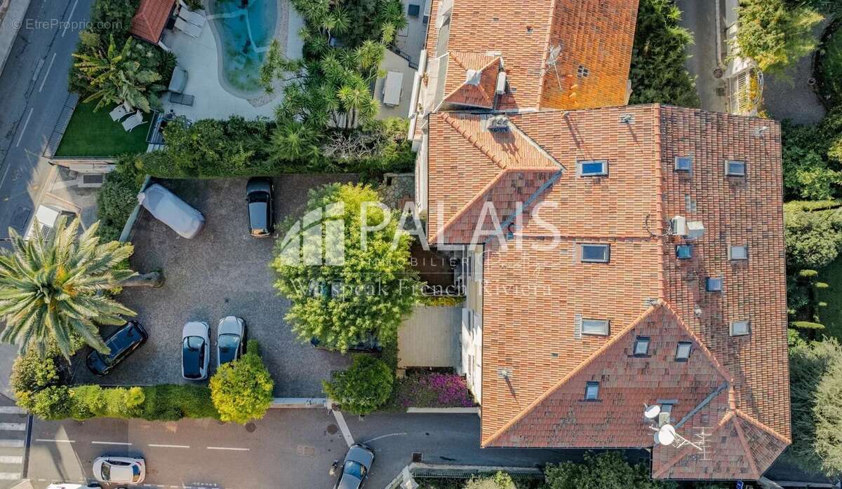 Appartement à BEAULIEU-SUR-MER