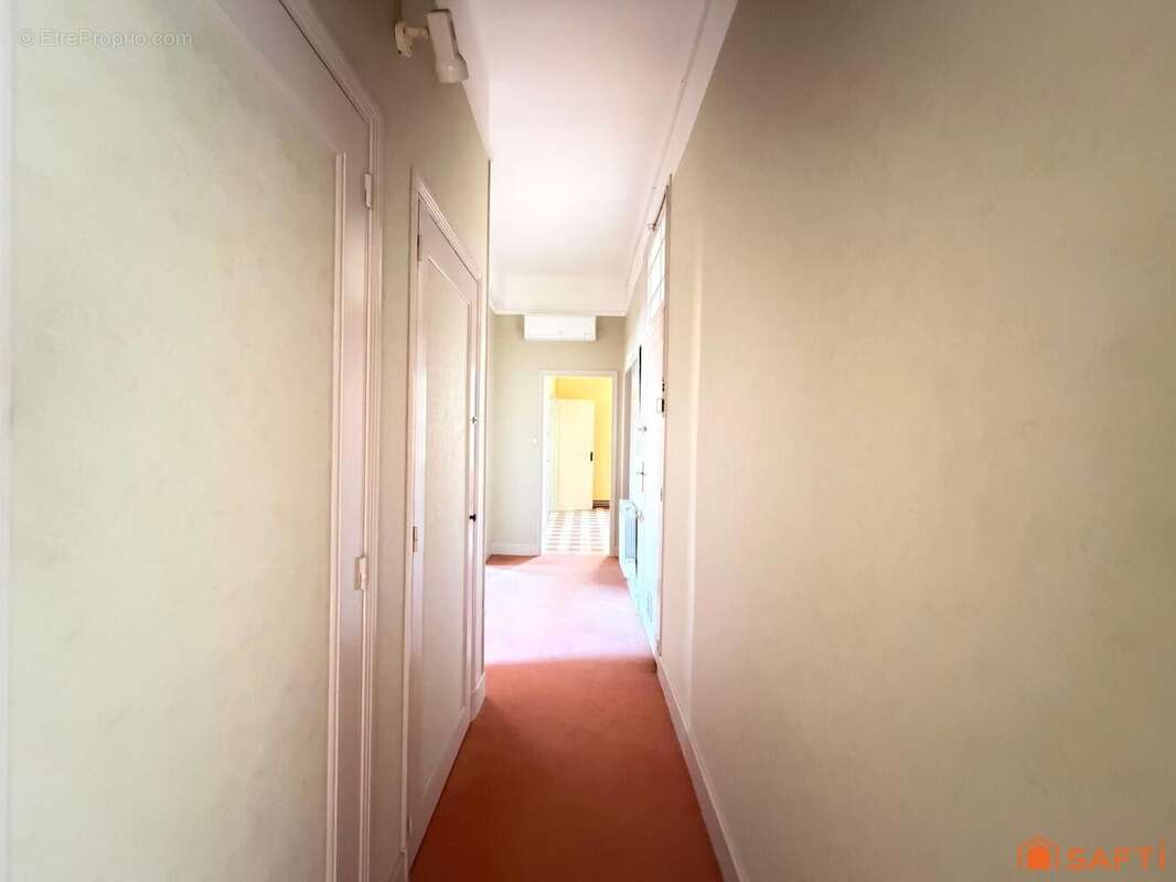 Photo 2 - Appartement à AVIGNON