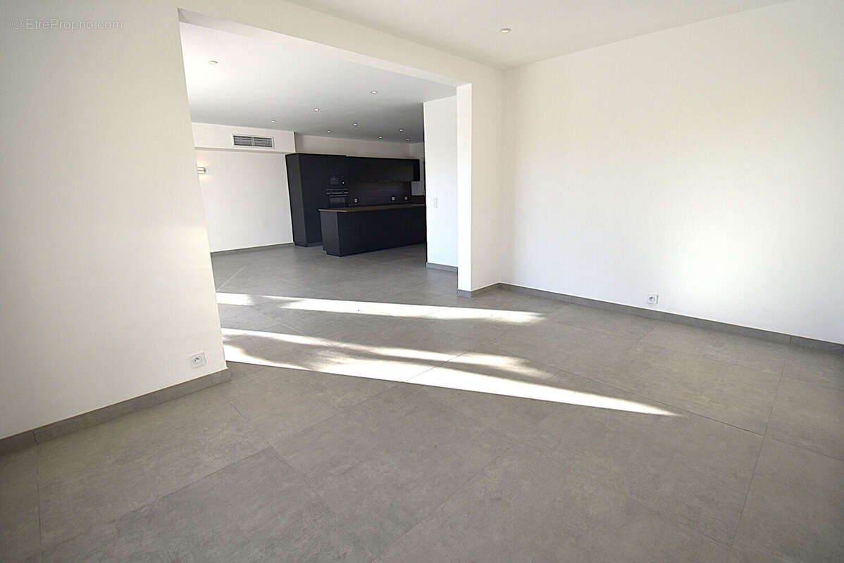 Maison à SAINT-RAPHAEL