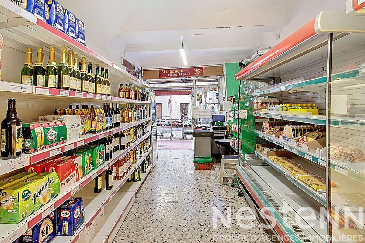 Commerce à FIGANIERES