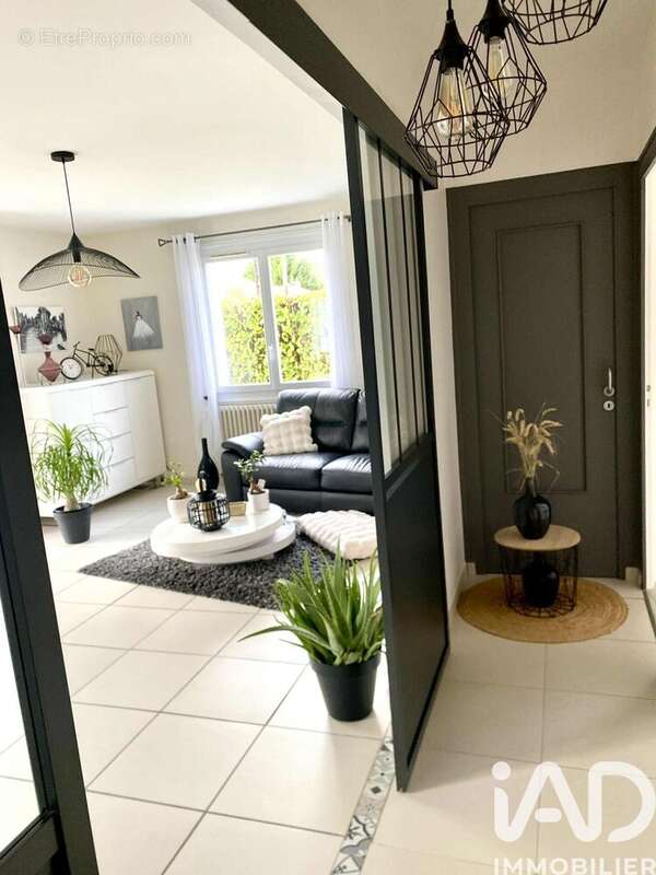 Photo 4 - Maison à BESSINES