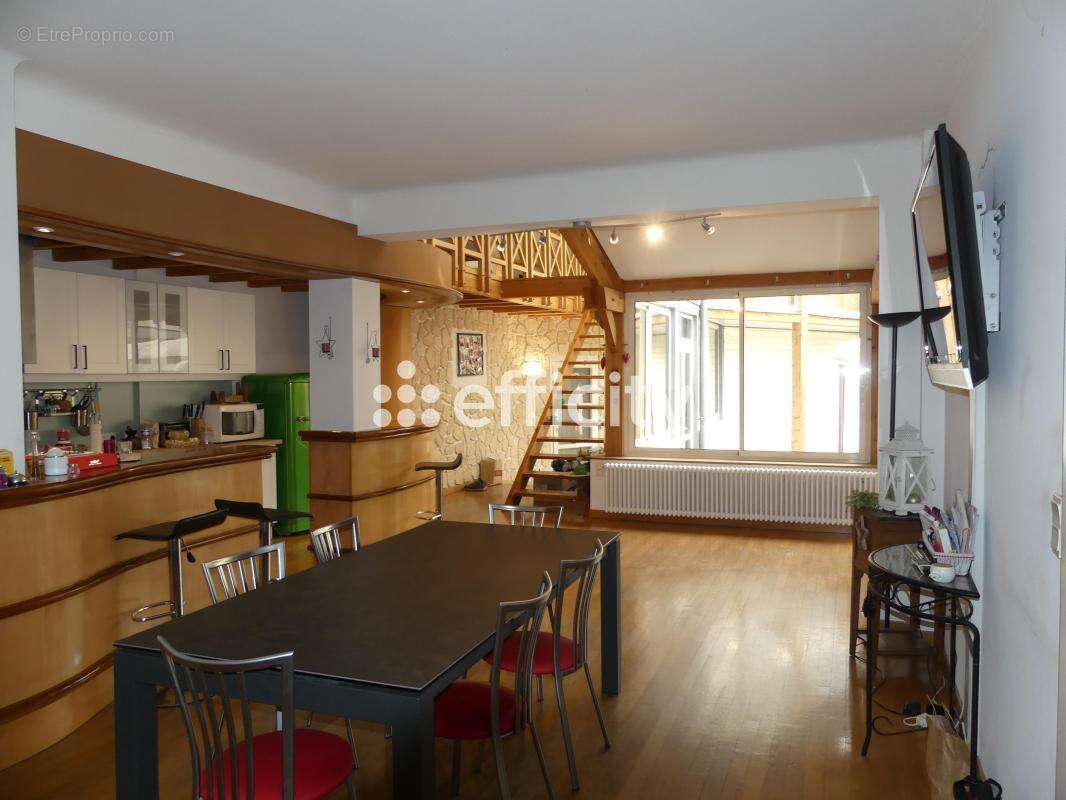 Maison 370 m² à Vitry-Le-Francois  - photo 5