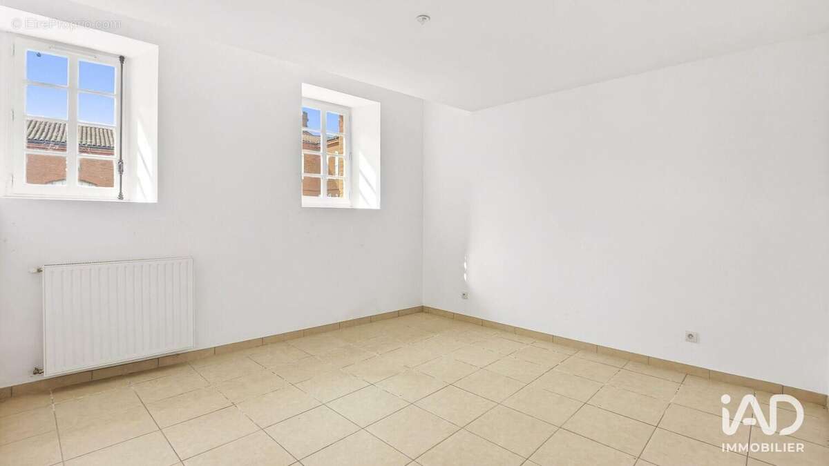 Photo 8 - Appartement à VILLENEUVE-LES-BOULOC