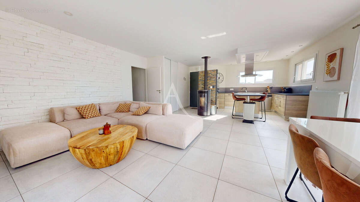 Iteuil - plain pied - contemporaine - 4 chambres - jardin - photo 4