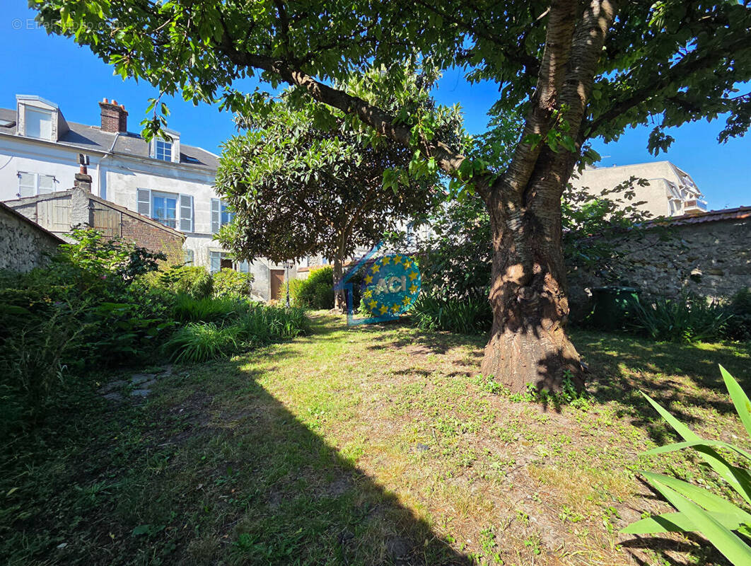 Maison à MANTES-LA-JOLIE