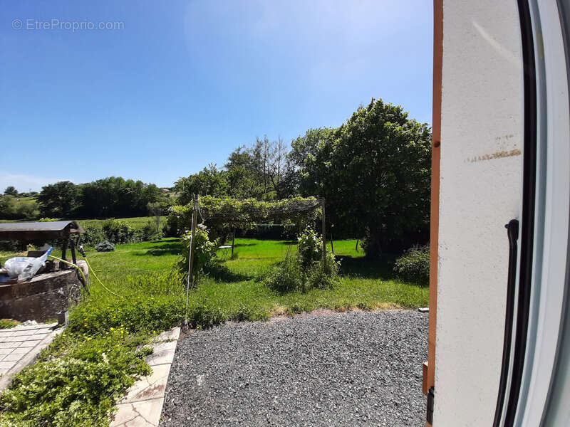 Maison à GUEUGNON