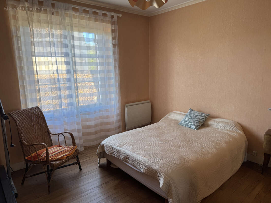 Maison à CASTELJALOUX