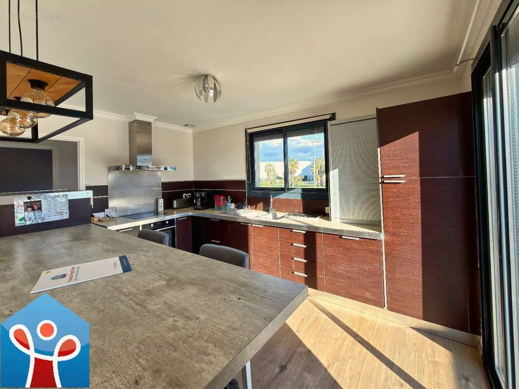 Maison à VILLENEUVE-LES-BEZIERS