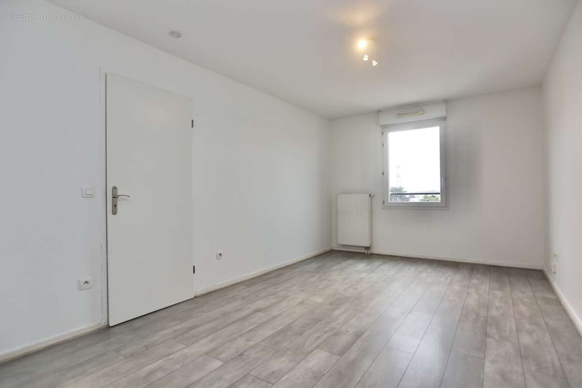 9176EED3-9126-4EC2-927F-E493B40B15F2_1_201_a - Appartement à ROSNY-SOUS-BOIS