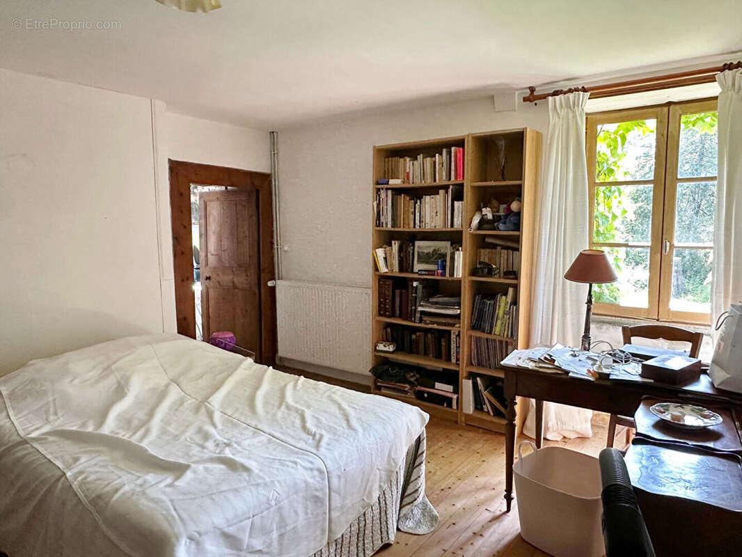 Maison à RAUVILLE-LA-PLACE