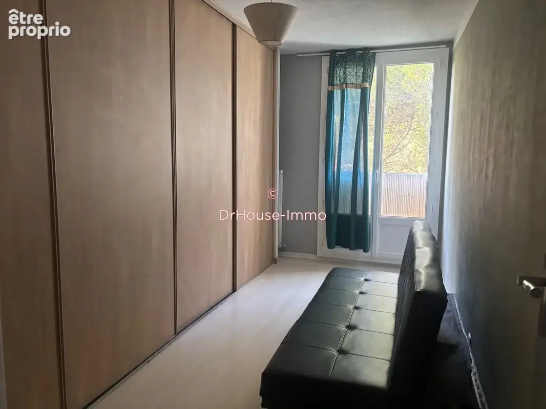 Appartement 4 pièces 92 m² à vendre à Chateauneuf-Les-Martigues (13220) - photo 5
