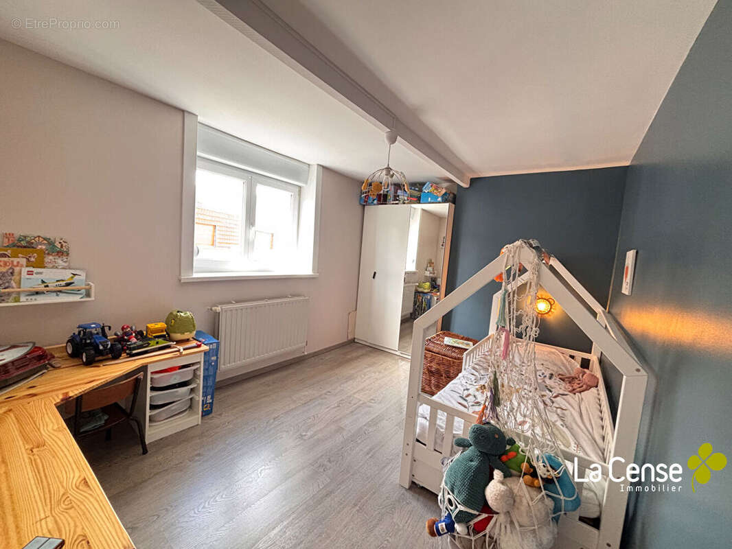 TOUFFLERS -Maison individuelle 6 pièces 102.88 m2 - photo 6
