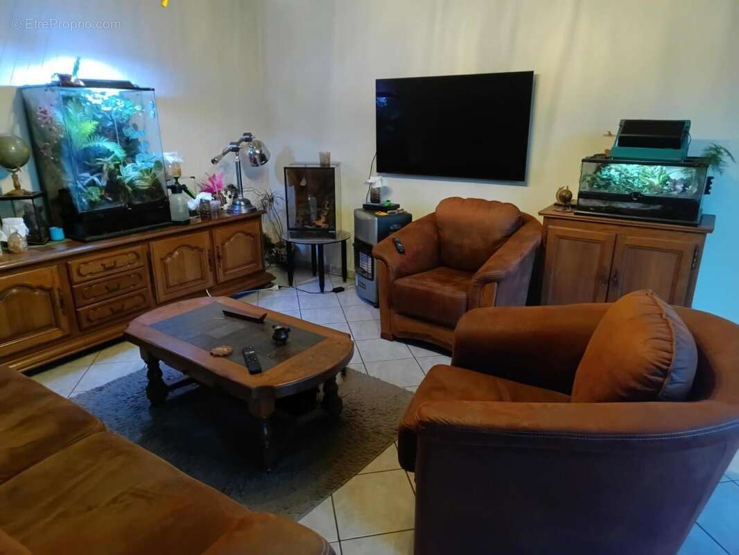 Maison 80 m² à Saint-Vougay  - photo 3