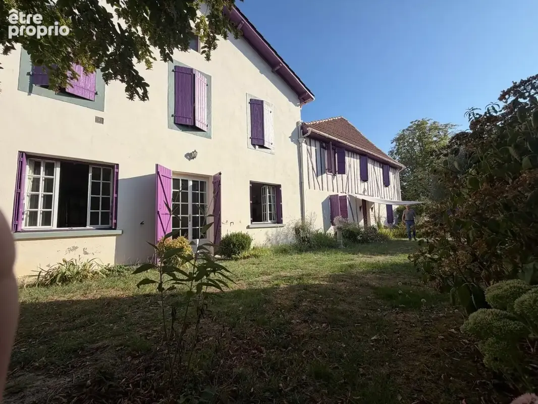 PLAISANCE (32) centre, élegante MAISON DE MAITRE XVIIIs, sans travaux, 190m2 sur 800m2 de jardin clos et paysagé, belle dépendan - photo 6