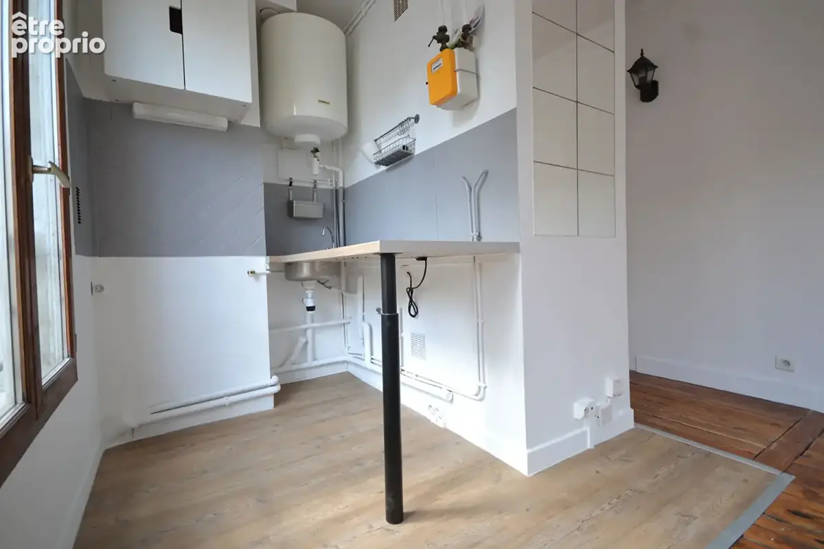 STUDIO Paris 10ème 16.47 m2 - photo 9
