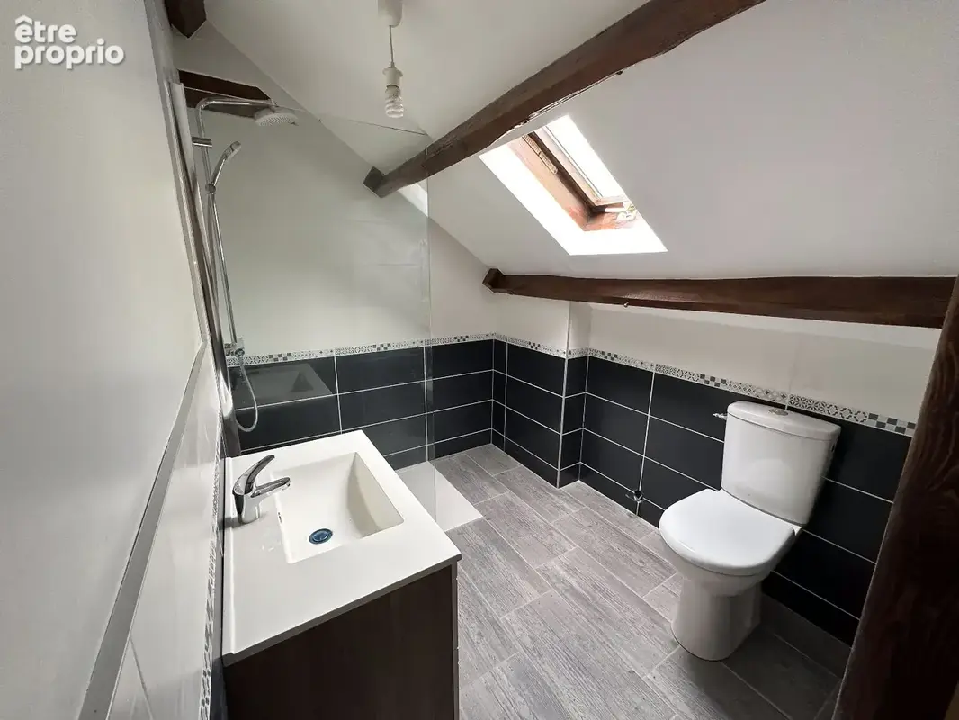 Propriété de caractère en Bretagne avec grand gîte, piscine et 1,6 hectare  résidence principale et potentiel de revenus près d - photo 9