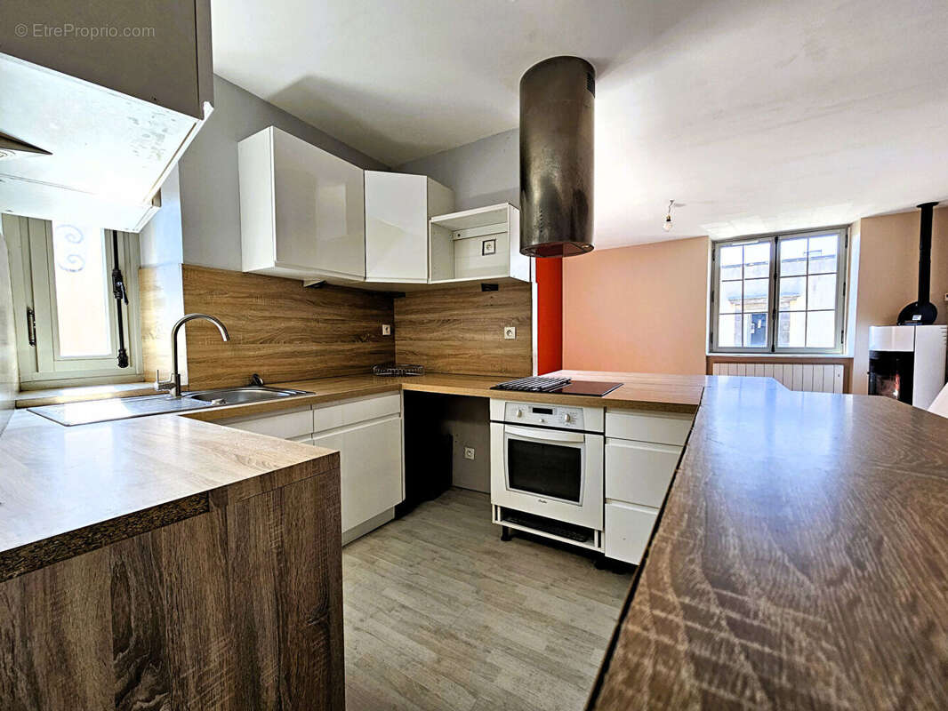 Riom centre . duplex 4 pièces de 89 m². - photo 13