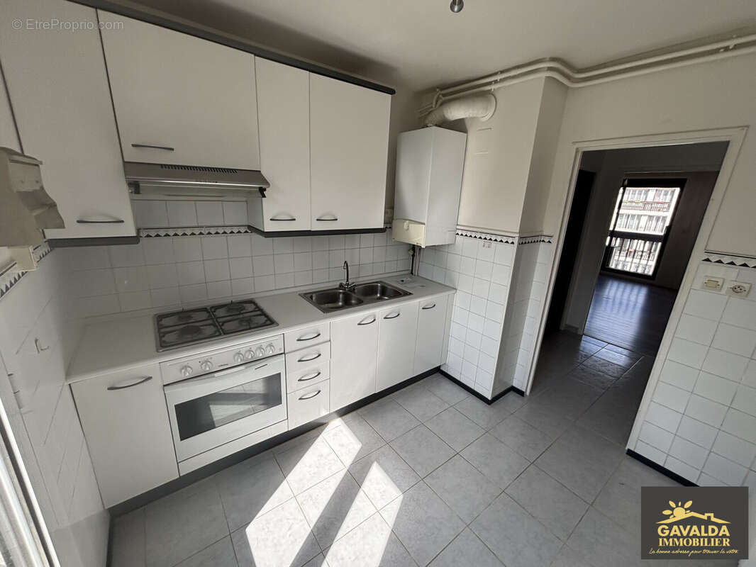 Cuisine - Appartement à PERPIGNAN