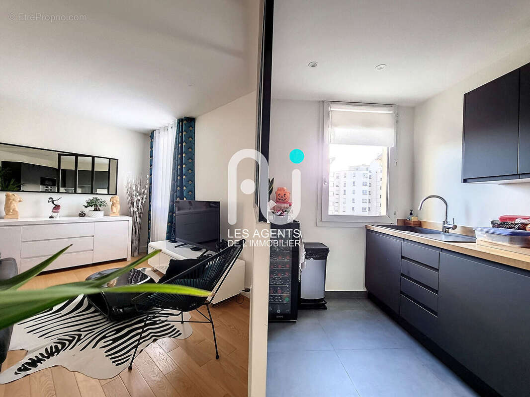 Appartement à ASNIERES-SUR-SEINE