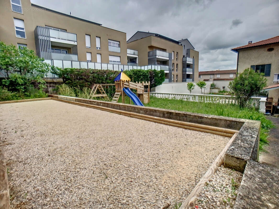 Maison à CHASSE-SUR-RHONE