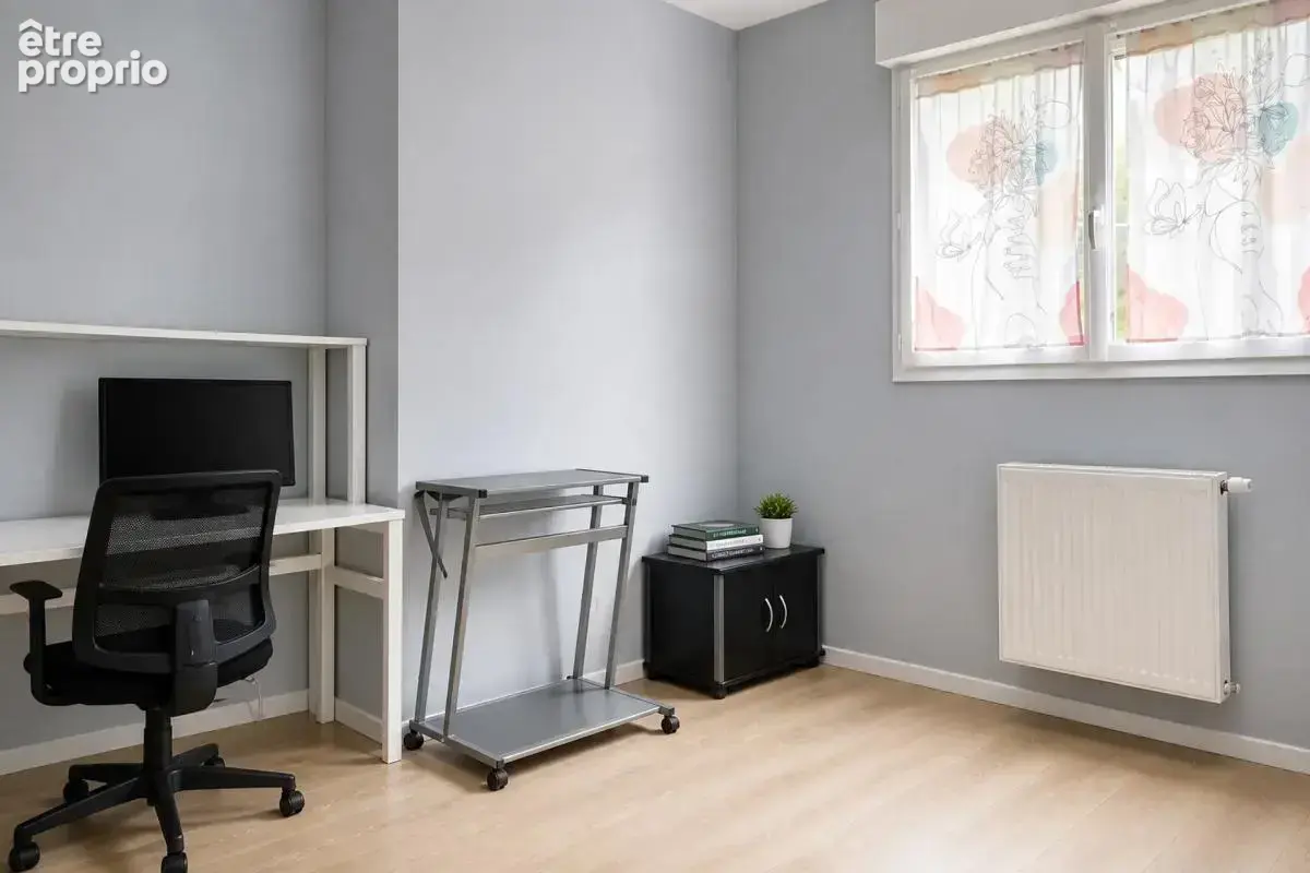 Maison de 5 pièces de 90 m² à Bernouville - photo 6