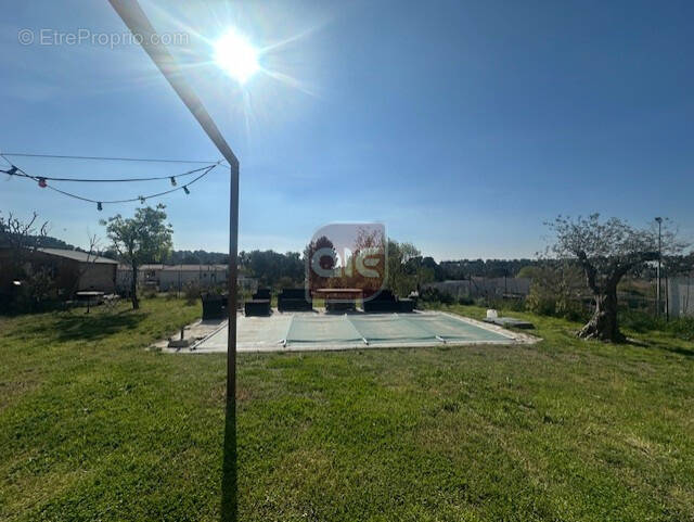 Maison à SAINT-VINCENT-DE-BARBEYRARGUES