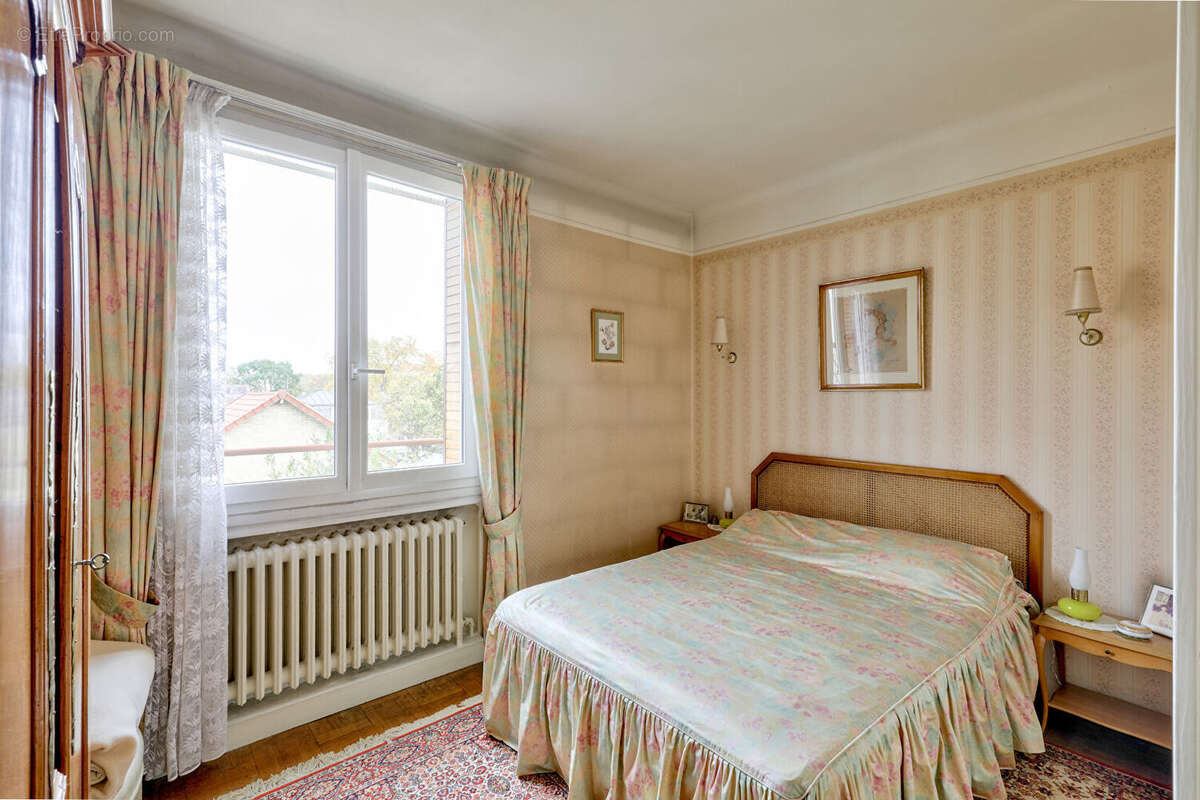 Appartement à COLOMBES