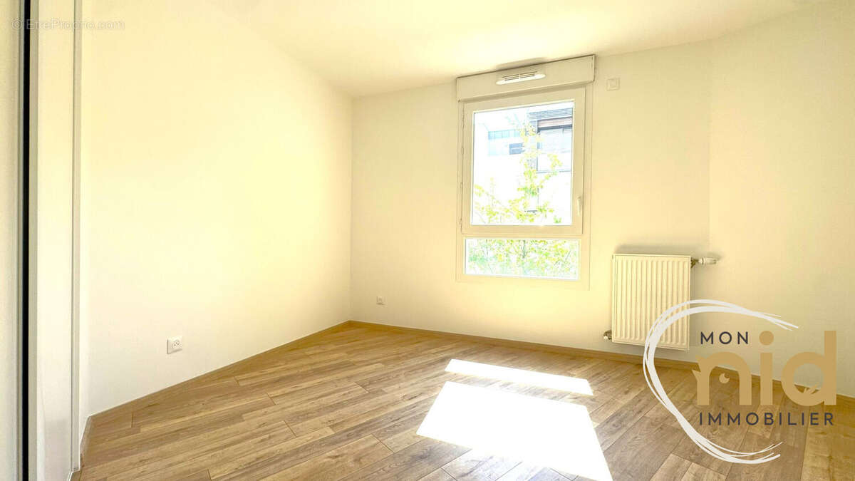 Appartement à MEYLAN