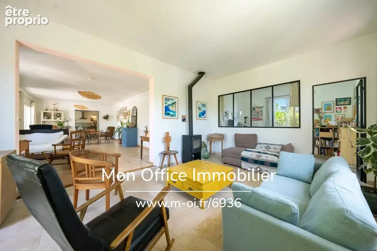 Référence : 6936-AUS - Pertuis - Maison familiale avec dépendance - Jardin et piscine - photo 7