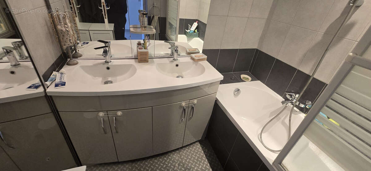 Appartement à LA TRINITE