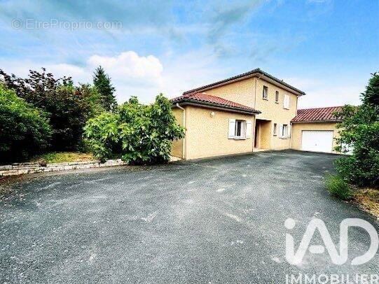 Photo 1 - Maison à MONTBRISON