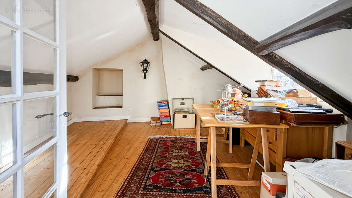Maison à AUTOUILLET