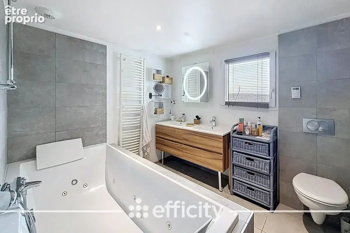 Maison 5 pièces 117 m² à vendre à Givors (69700) - photo 9