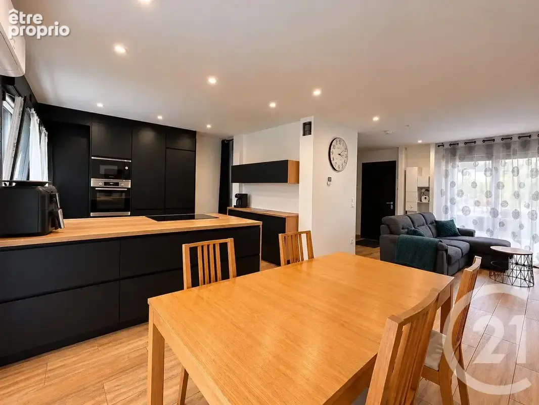 Maison 6 pièces 111 m² à vendre à Thorigny-Sur-Marne (77400) - photo 3