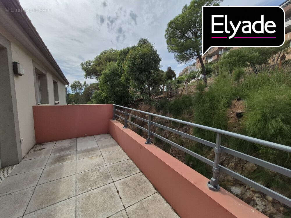 Appartement à LA LONDE-LES-MAURES