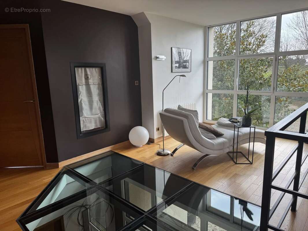 Maison à SAINT-SAUFLIEU