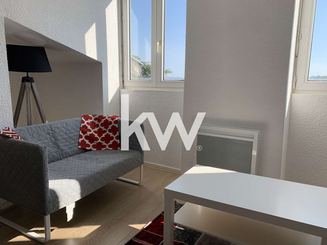 Appartement à SAINT-ETIENNE