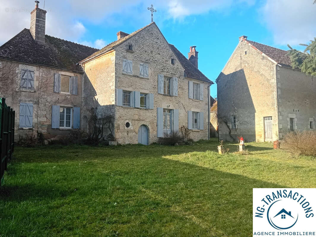 Maison à ENTRAINS-SUR-NOHAIN