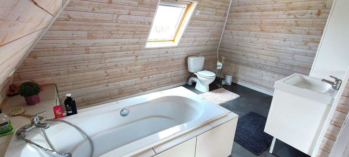 Maison à LE NEUBOURG