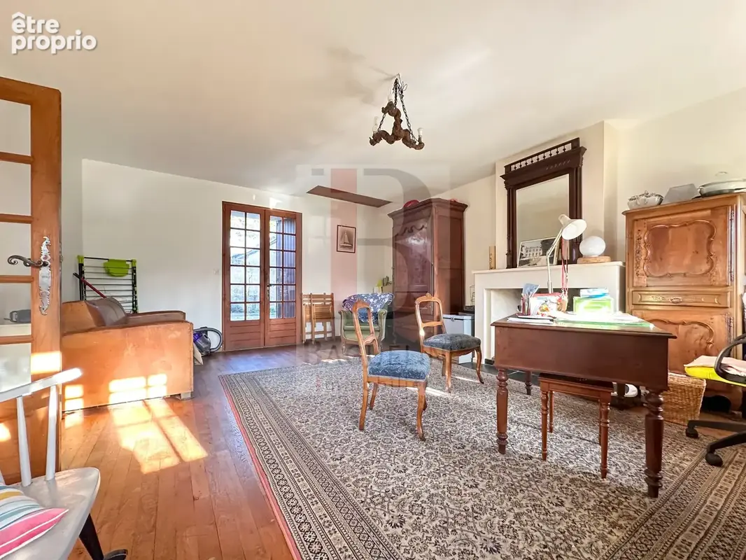 Maison 5 pièces 160 m² à vendre à Saint-Laurent-De-La-Pree (17450) - photo 2