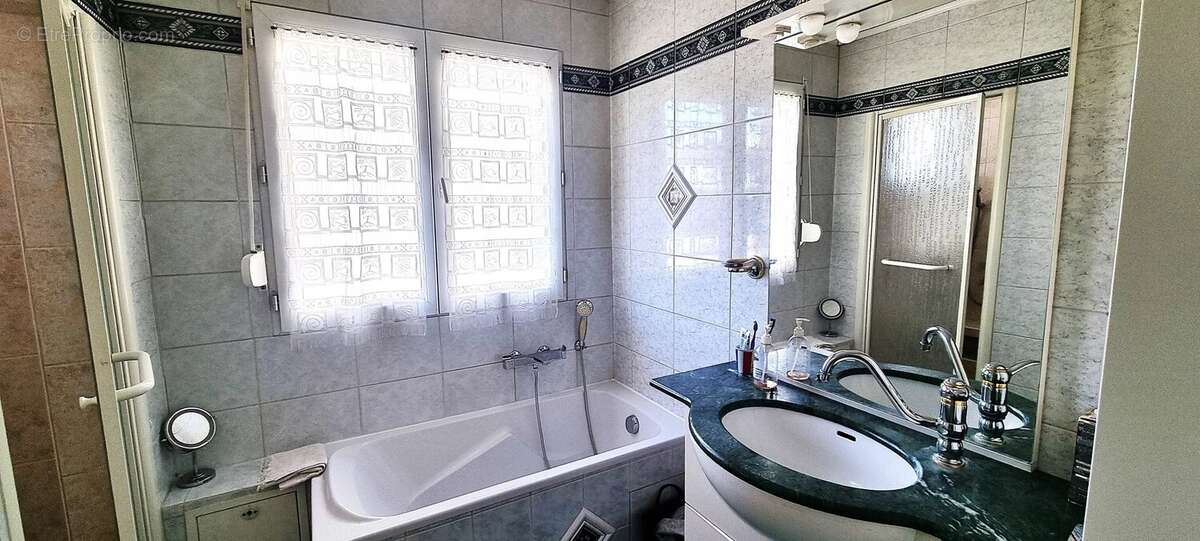 Maison à LIVRY-GARGAN