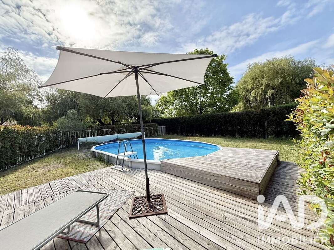 Maison 120 m² à Mios  - photo 4