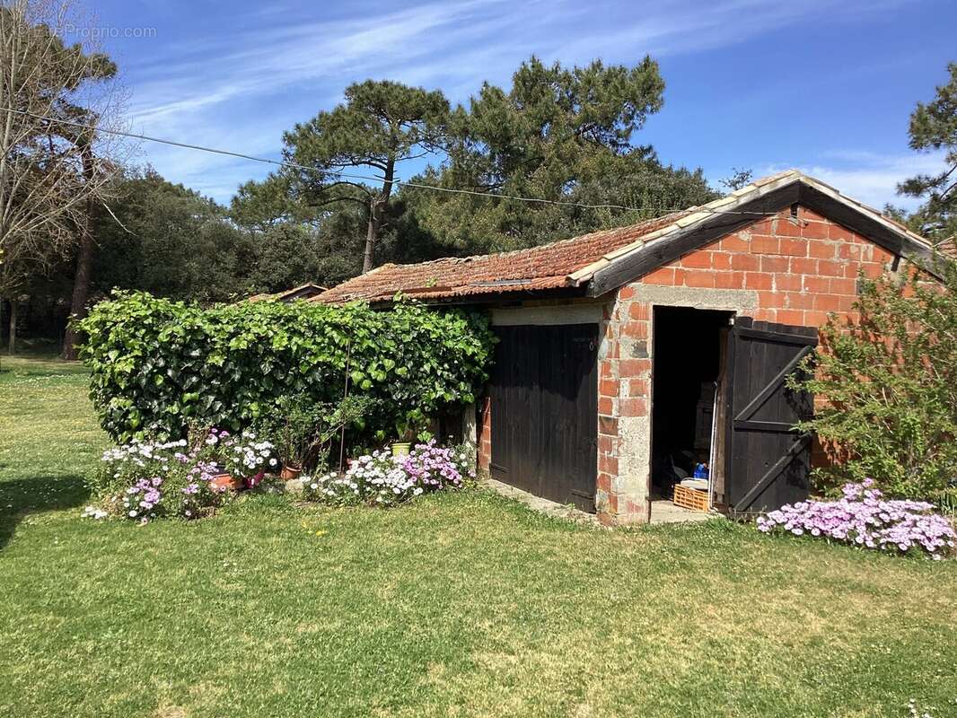 DEPENDANCES CHAI - Maison à LE VERDON-SUR-MER